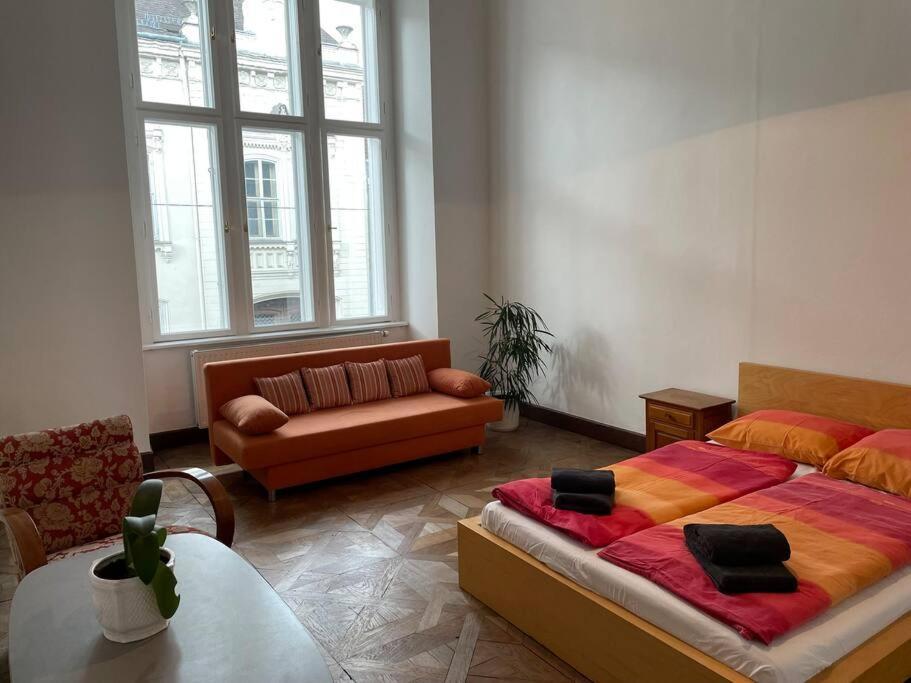 Geraeumige Altbauwohnung Im Zentrum Graz Kültér fotó